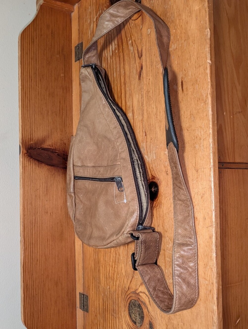 AmeriBag Healthy Back Bag Brown Leather Teardrop Sling Crossbody